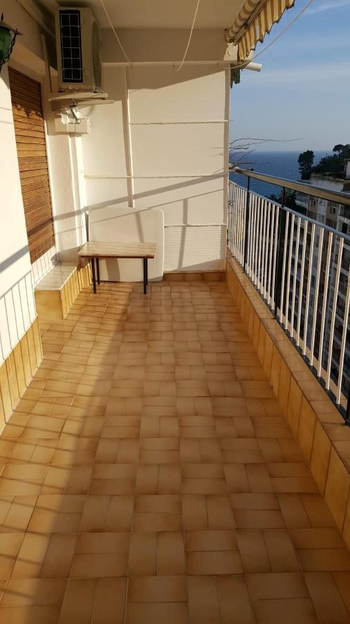 Apart 2 Habit Vistas Playa Y Montana Lift Parking Calella Exterior photo
